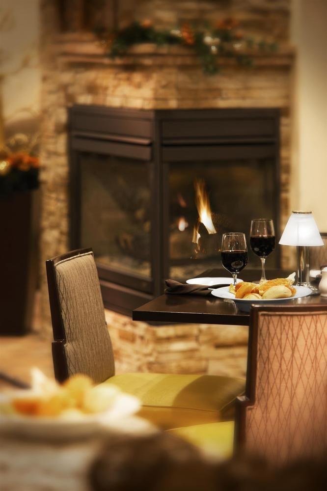 Hotel Sheraton Detroit Metro Airport 3*